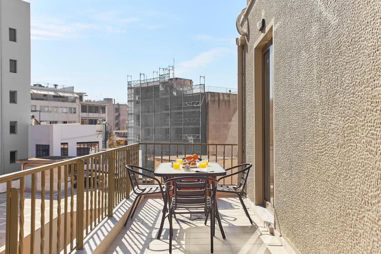 Spacious Suite W. Huge Balcony + Acropolis View Athens Exterior photo